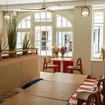 Western Au Grand Saint Jean Hotel