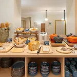 Western Au Grand Saint Jean Hotel 4*