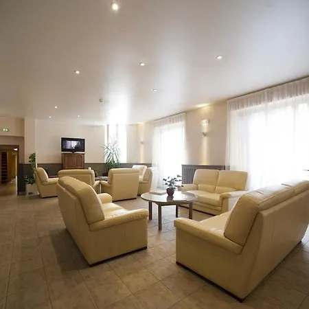 Au Grand Saint-Jean Centre Beaune 4*