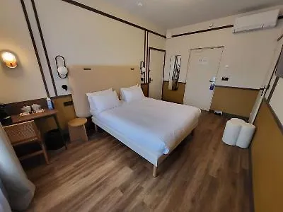 Western Au Grand Saint Jean Hotel
