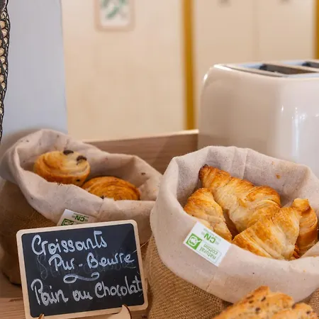 Western Au Grand Saint Jean Μπον