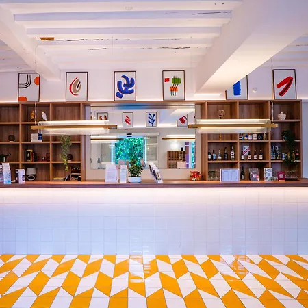 Western Au Grand Saint Jean Hotel 4*