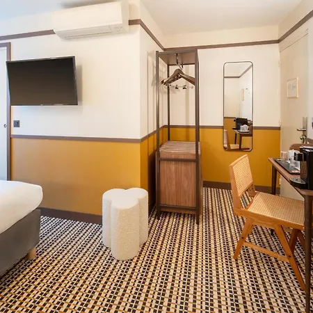 Western Au Grand Saint Jean Beaune (Cote d'Or)