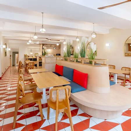 Western Au Grand Saint Jean Hotel