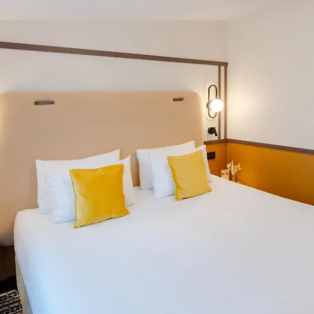 Hotel Western Au Grand Saint Jean 4*