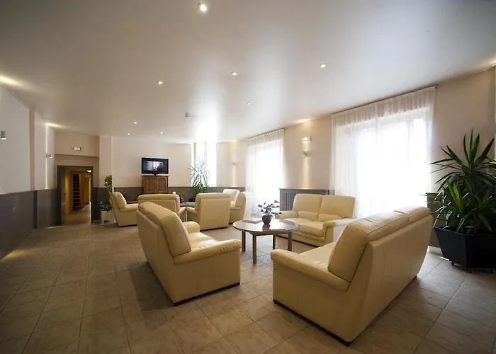 Western Au Grand Saint Jean 4*