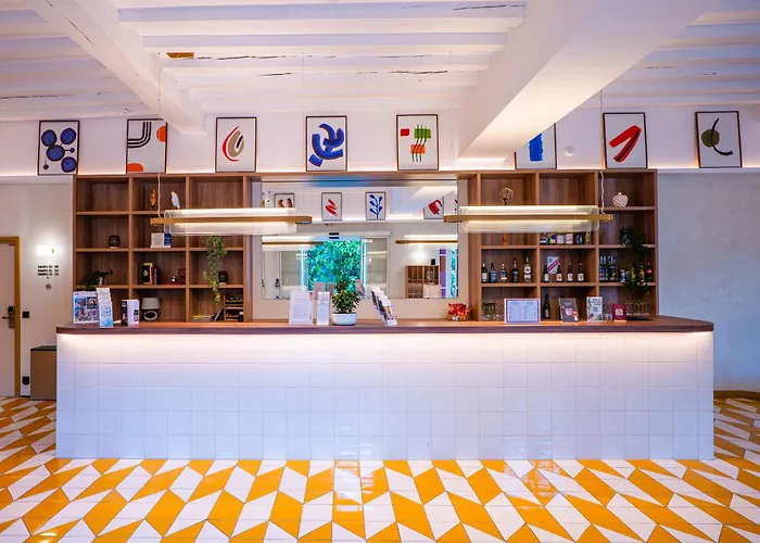 Western Au Grand Saint Jean Hotel 4*