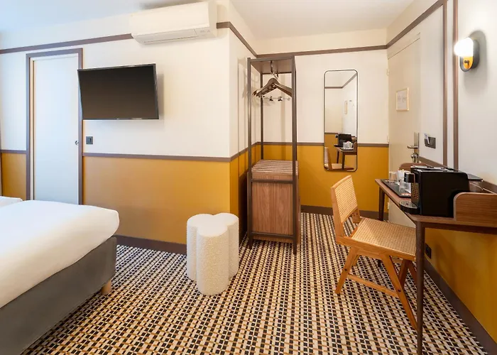 Western Au Grand Saint Jean Бон