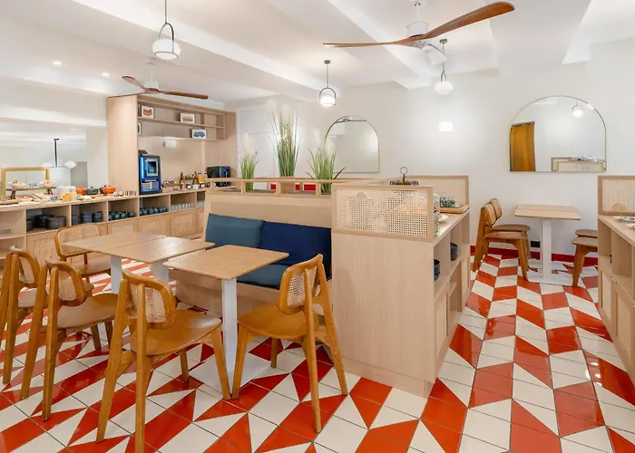 Western Au Grand Saint Jean 4* Бон