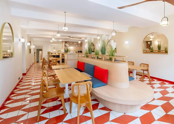 Western Au Grand Saint Jean Hotel