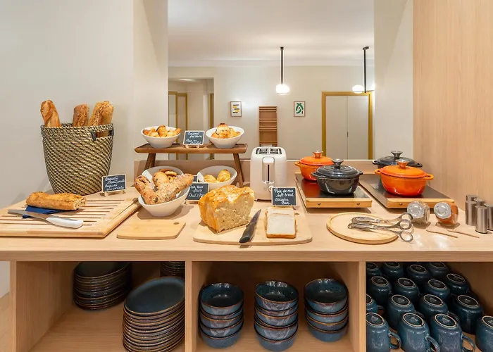 Western Au Grand Saint Jean Hotell 4*