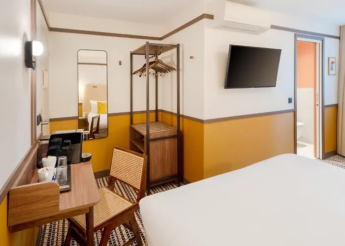 Western Au Grand Saint Jean Hotell 4*